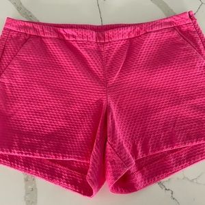 Lilly Pulitzer size 6 Hot Pink shorts